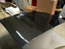 Load image into Gallery viewer, Nissan 370Z Carbon Fiber Roof Cap