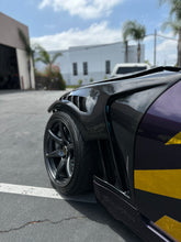 Load image into Gallery viewer, RS2 GT Fenders
