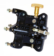 Load image into Gallery viewer, Wilwood 60 Degree MC Mount & Balance Bar Assembly