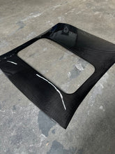 Load image into Gallery viewer, Infiniti G35 Coupe Carbon Fiber Roof Cap