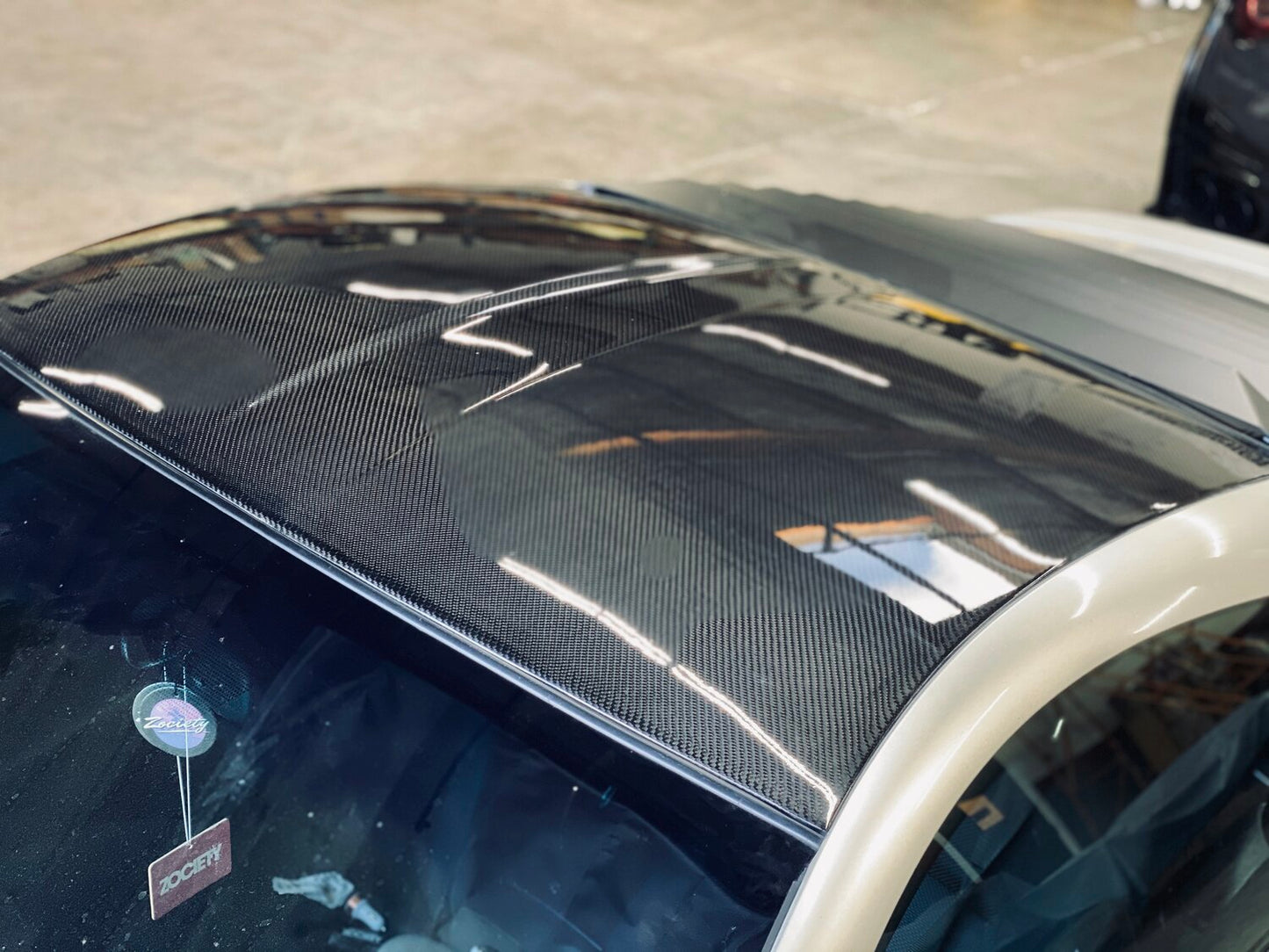 Nissan 350Z Carbon Fiber Roof Cap
