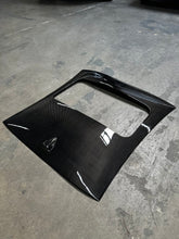 Load image into Gallery viewer, Infiniti G37 Coupe Carbon Fiber Roof Cap