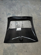 Load image into Gallery viewer, Infiniti G37 Coupe Carbon Fiber Roof Cap