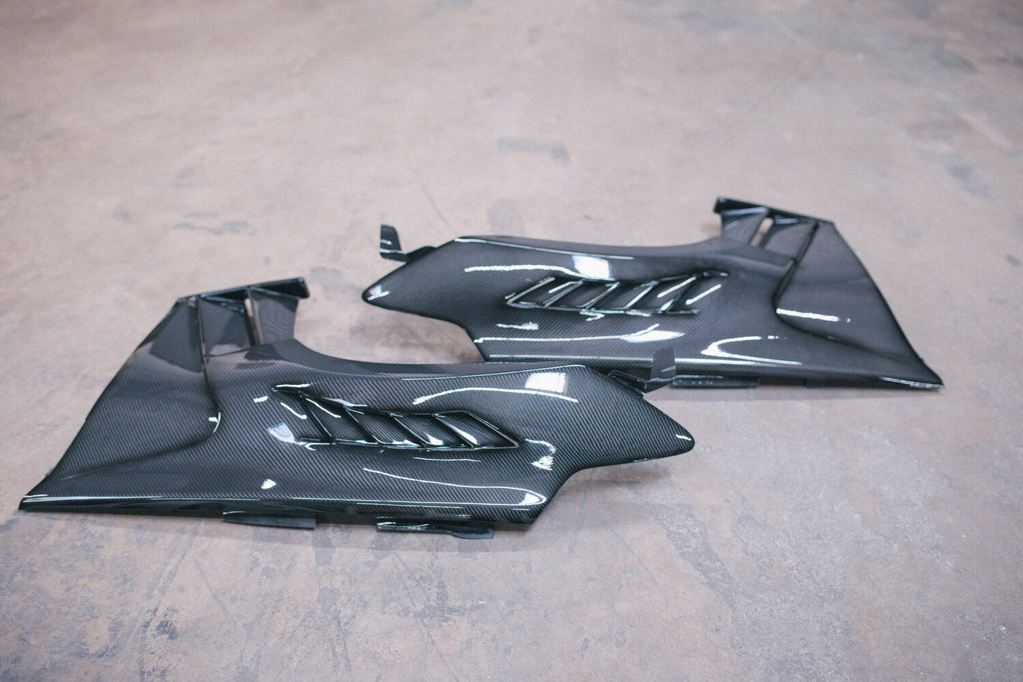 RS1 GT Vented Fenders